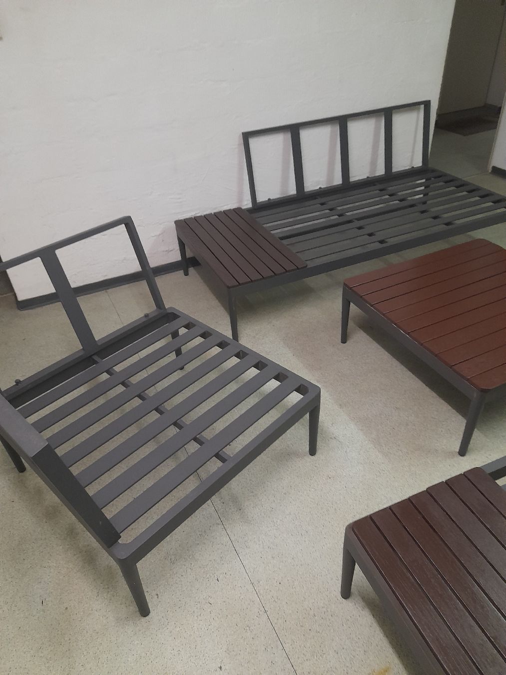 Set di tavolo e panche: Garten Möbel – Usato da Glattbrugg venduto da B_B 7