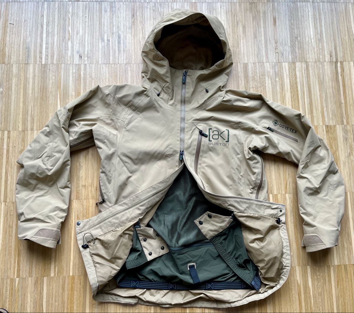 Burton Giacche: Burton AK Cyclic Gore Tex Jacke Gr. L – Usato da Zürich venduto da idemehore 1
