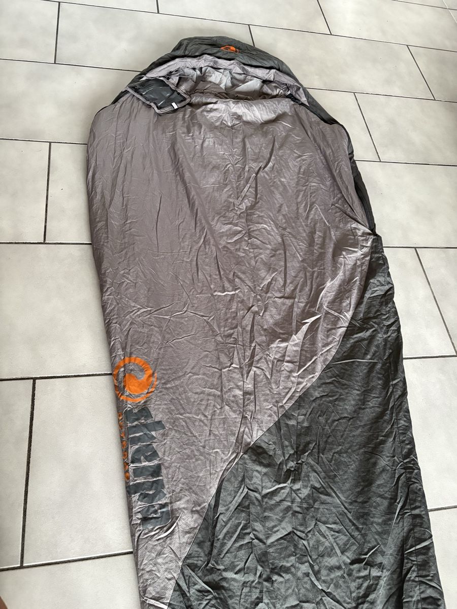 Sacchi a pelo: Sherpa Schlafsack – Usato da Bern venduto da wie_9lth 2