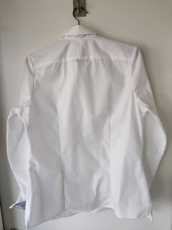 Blusen: Bluse weiss – Gebraucht aus Arlesheim von wicca70 1