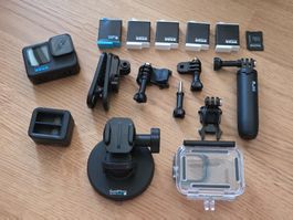 GoPro Hero 10 Black Action Cam mit Zubehör