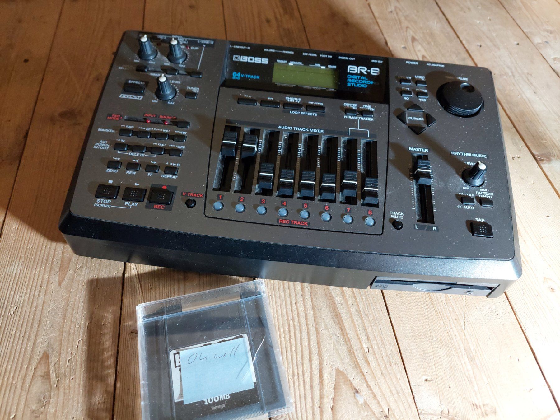 Roland Aufnahmegeräte: Roland BR8 Digital Recording Studio 8 Spur mit Zip Disketten – Gebraucht aus Lostorf von MidnightRider59 1