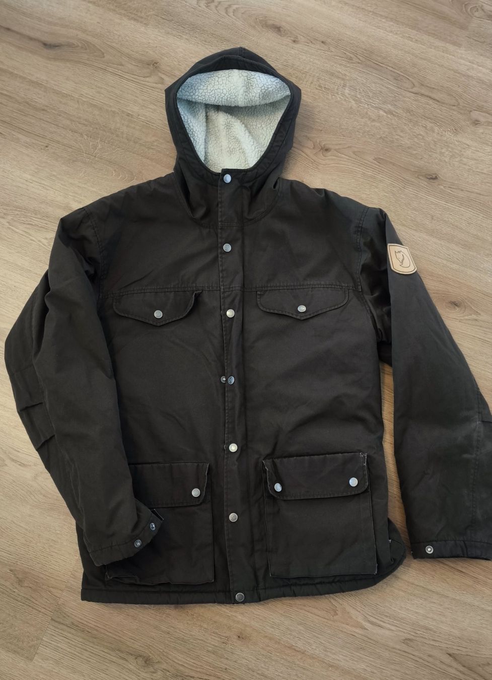 Fjällräven Jacken: Fjällraven Winterjacke M – Gebraucht aus Ebikon von brombomboli