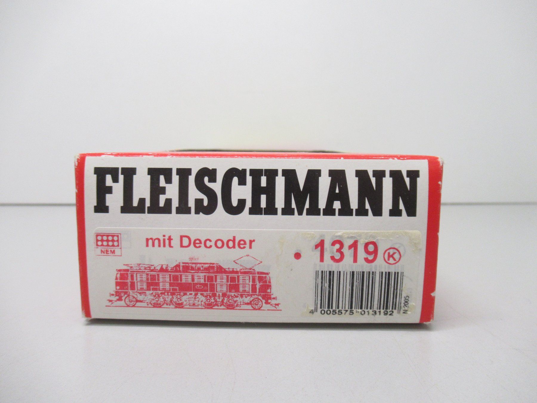 Fleischmann Trains électriques: Fleischmann 1319 E-Lok BR E 19 der DBB Digital RailCom AC H0 – D'occasion à Basel par mhmarken 7