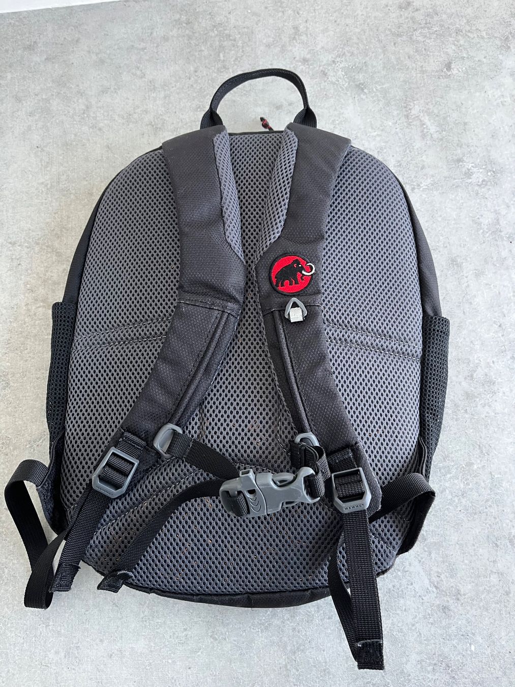 Mammut Borse & Zaini: MAMMUT First Zip 8 Kinderrucksack Tagesrucksack – Usato da Zollikofen venduto da spunk65 2