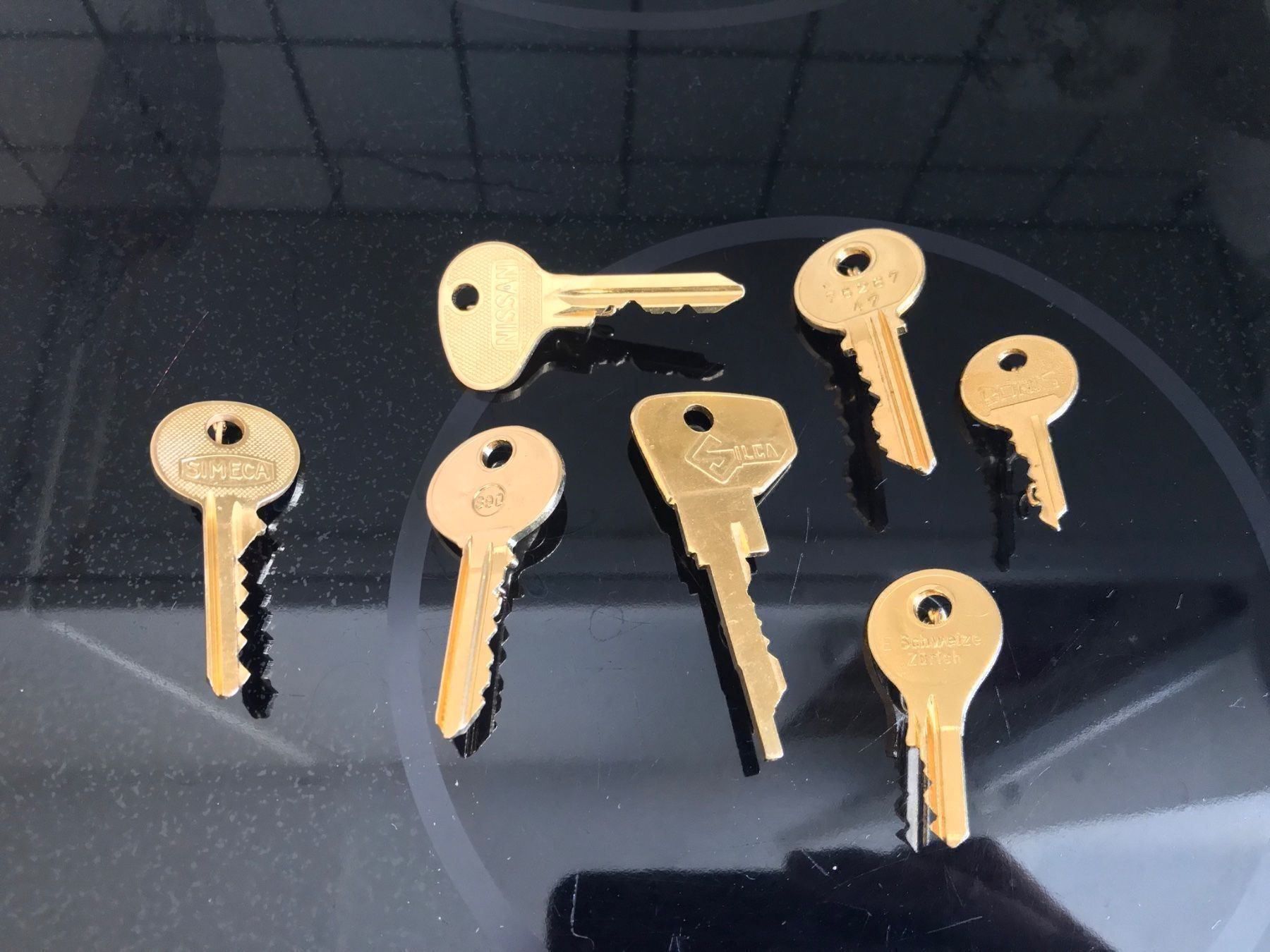 Spille & Fermagli: 87 Schlüssel Broschen 18 Kt. Gold – Usato da Neunkirch venduto da autoscooter57 1