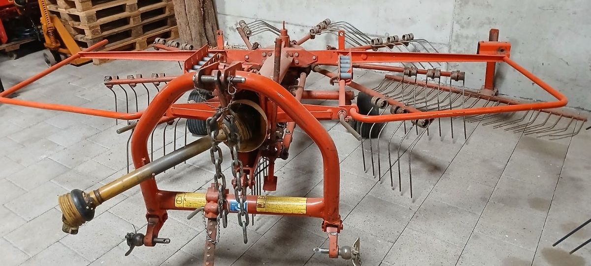 Tutte le macchine: Kreiselschwader – Usato da Stadel venduto da TheGeneral 1