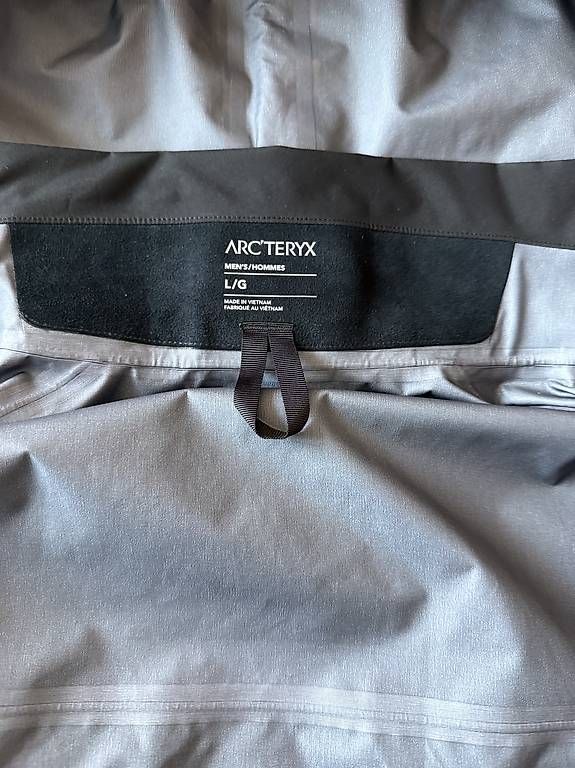 Giacche: Arcteryx Beta AR Grösse L Männer – Usato da Winkel venduto da jbuchwalder17 3