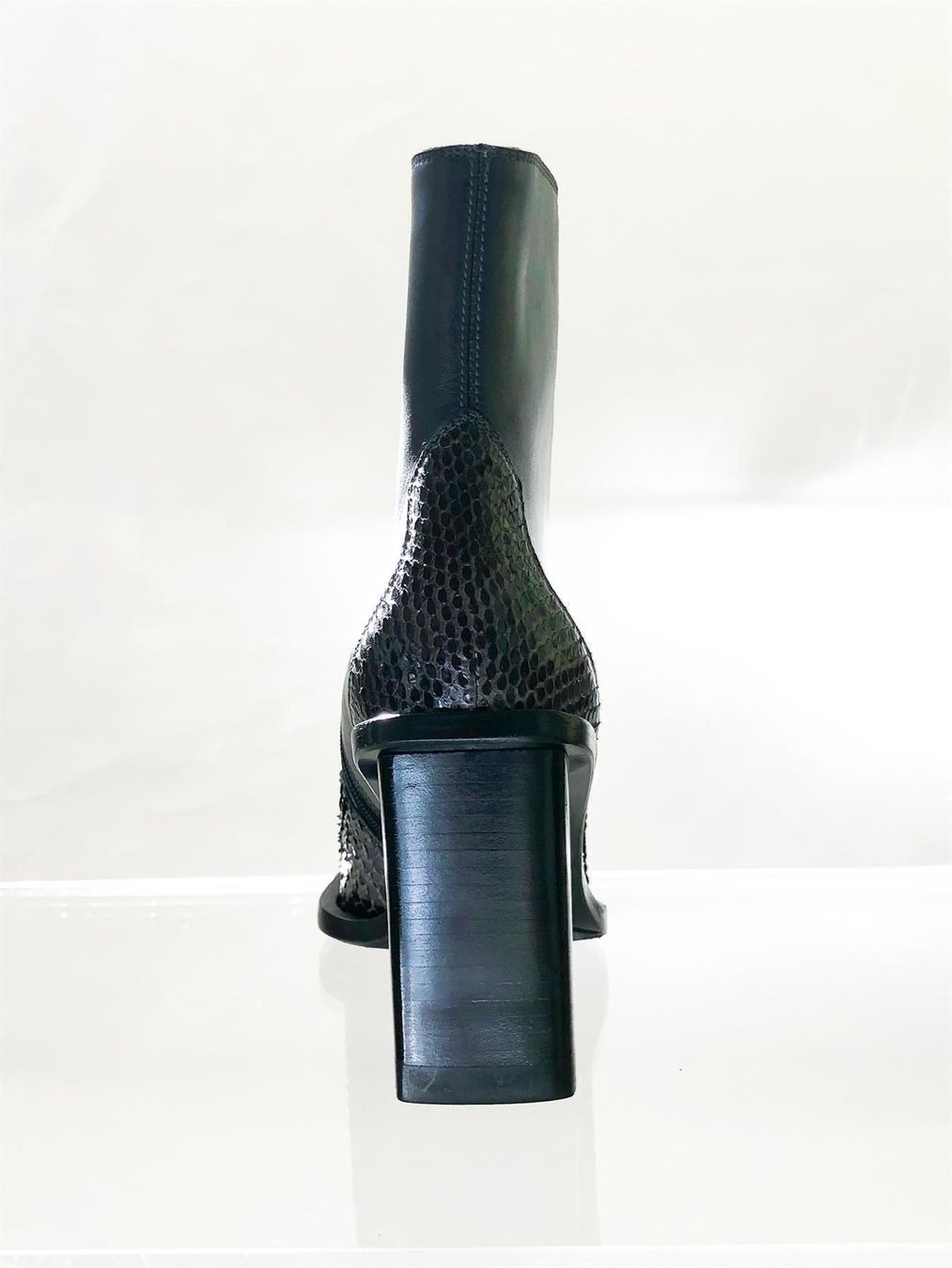 Scarpe da donna: Absatz Stiefel m. Schlangen Leder 39 NEU – Nuovo e nell'imballaggio originale da Hergiswil NW venduto da CrysZero 4