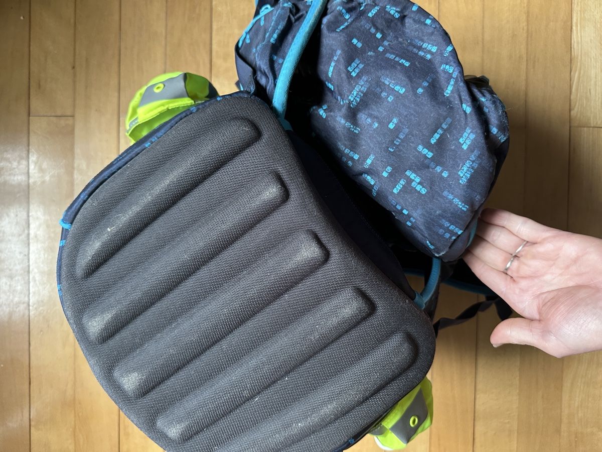Ergobag Borse & Zaini: Schulrucksack mit Sporttasche ERGOBAG – Usato da St. Gallen venduto da Mjinx 2