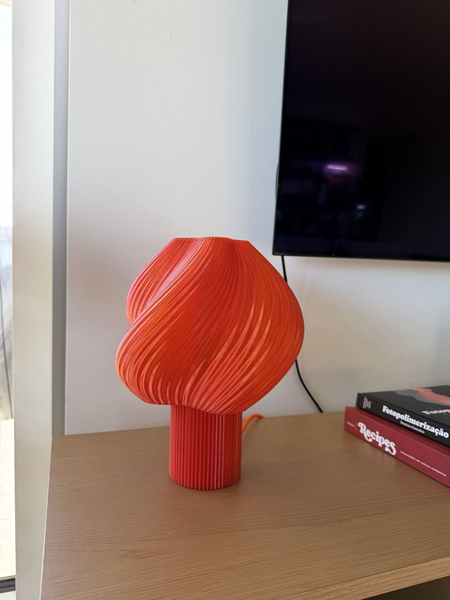Lampade: Lampe de table – Nuovo (secondo la descrizione) da Neuchâtel venduto da tia_sbp7