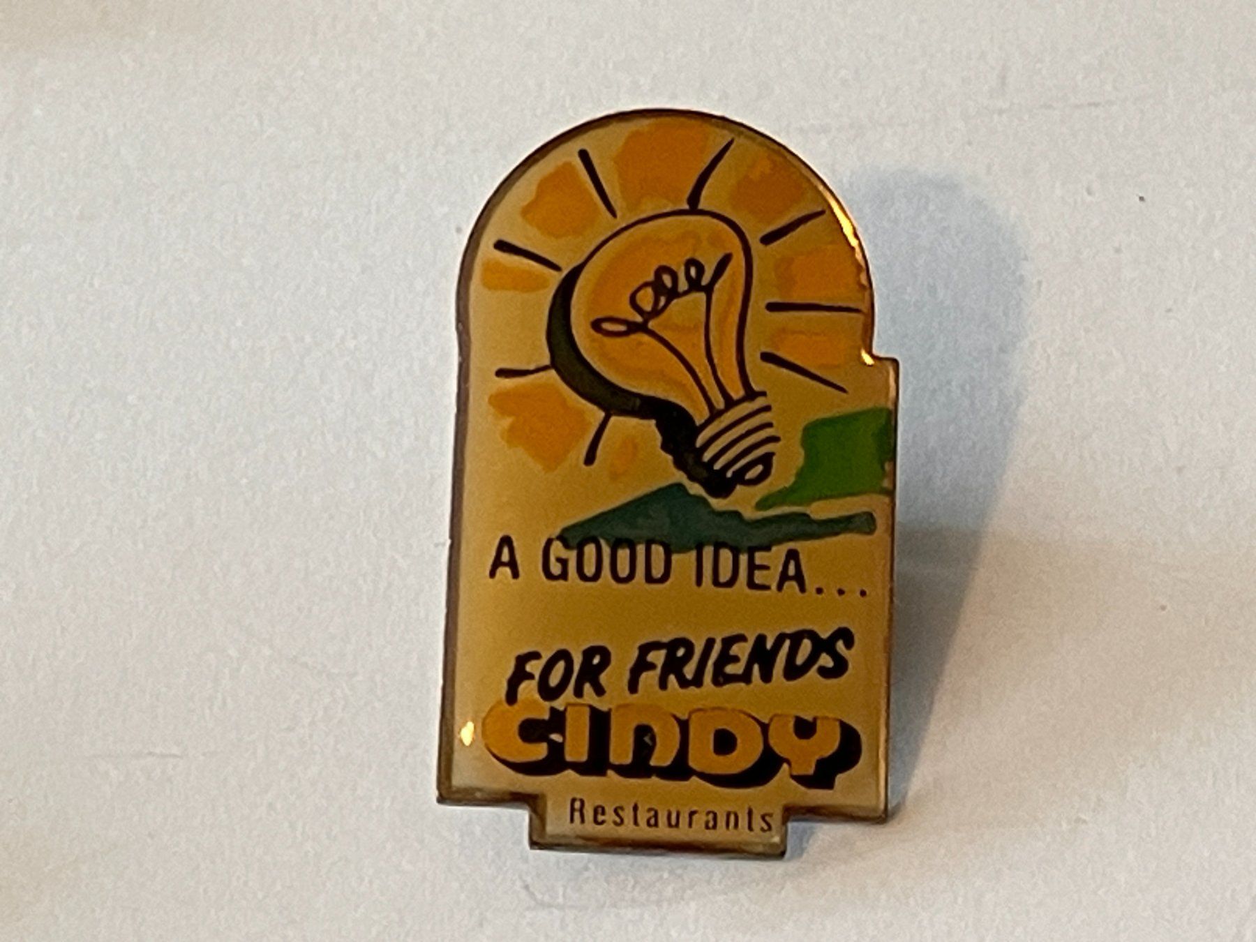 Placchette & Badge: 1 Pin Cindy Restaurants – Usato da Basel venduto da djwwpp