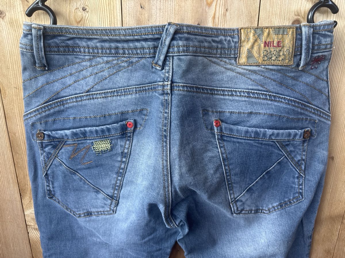 Nile Jeans: Nile Jeans Damen Grösse S Plus – Gebraucht aus Landquart von Happyhippo42 2