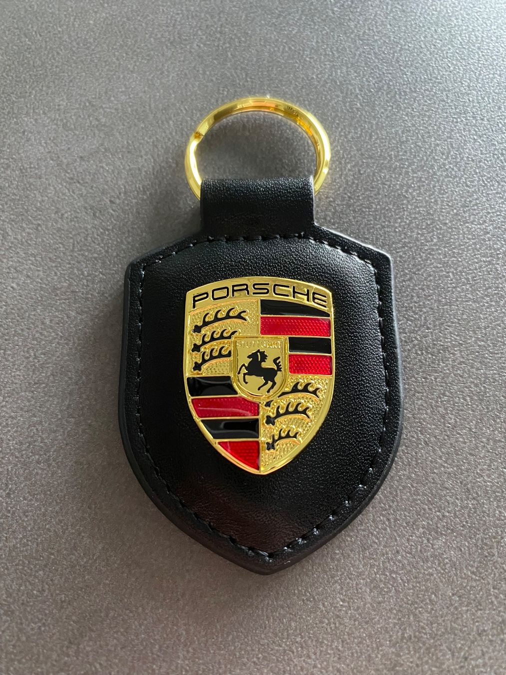 Porsche Portachiavi: Porsche Schlüsselanhänger schwarz – Nuovo (secondo la descrizione) da Volketswil venduto da thegreatest95 1
