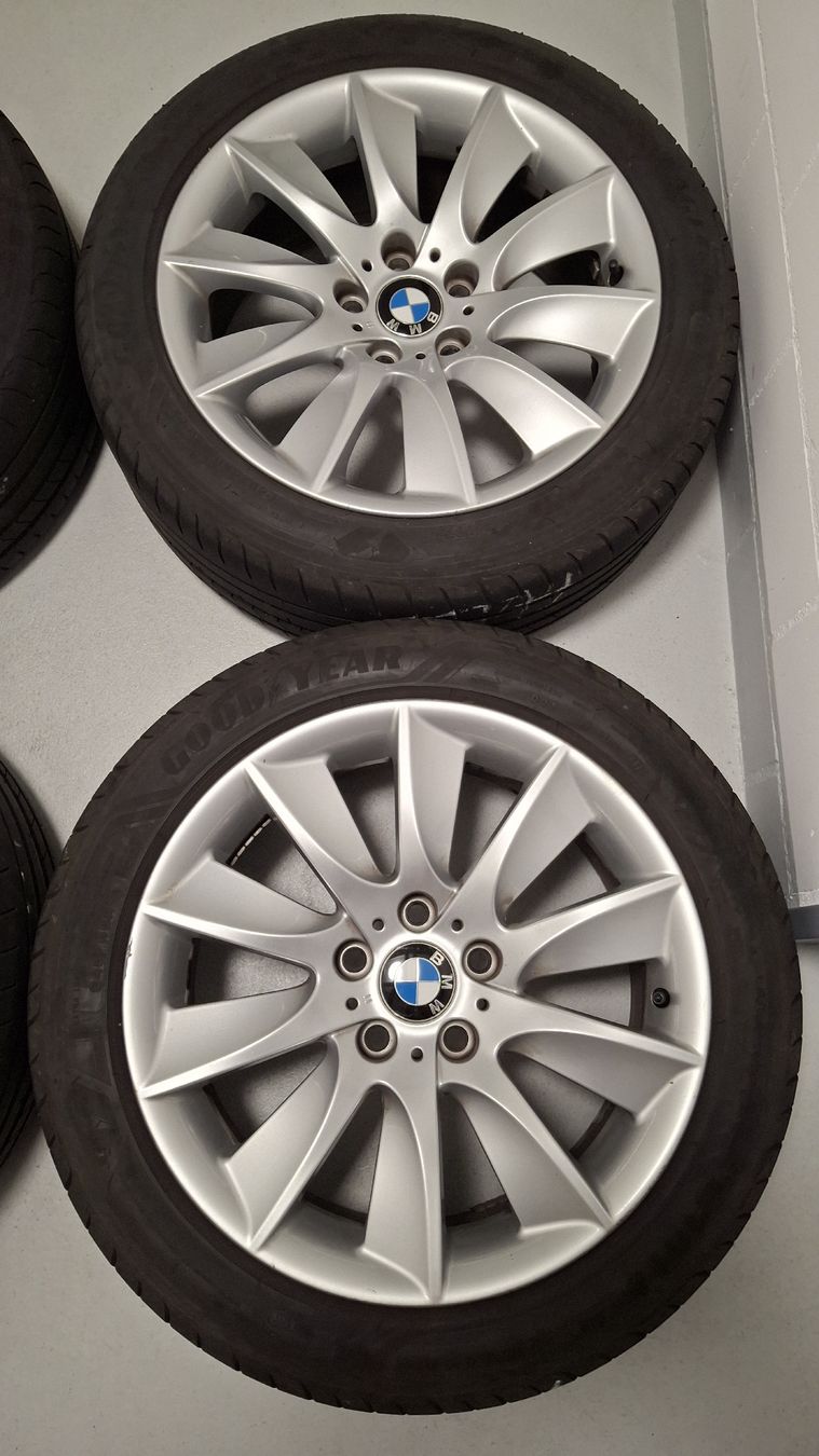 BMW Pneus & Roues: BMW 520d Sommerpneu – D'occasion à Wil ZH par Pat_94 4