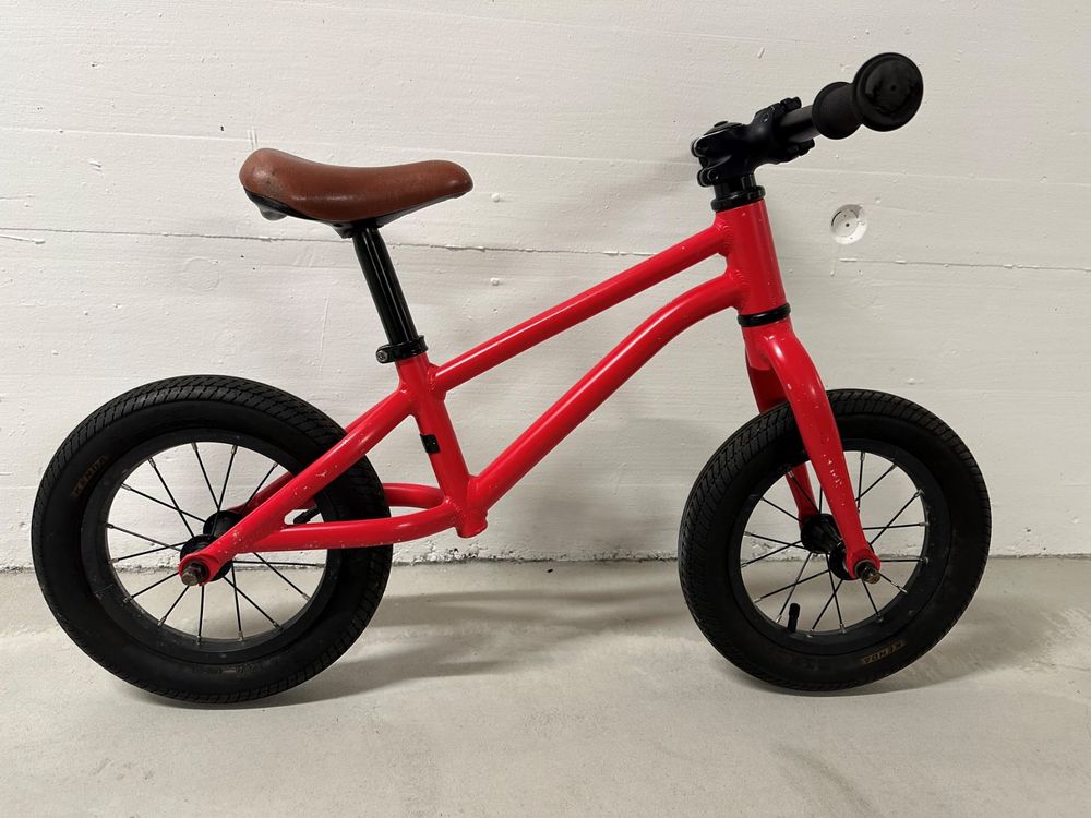 Kleinkind Tritt-Fahrrad Rot