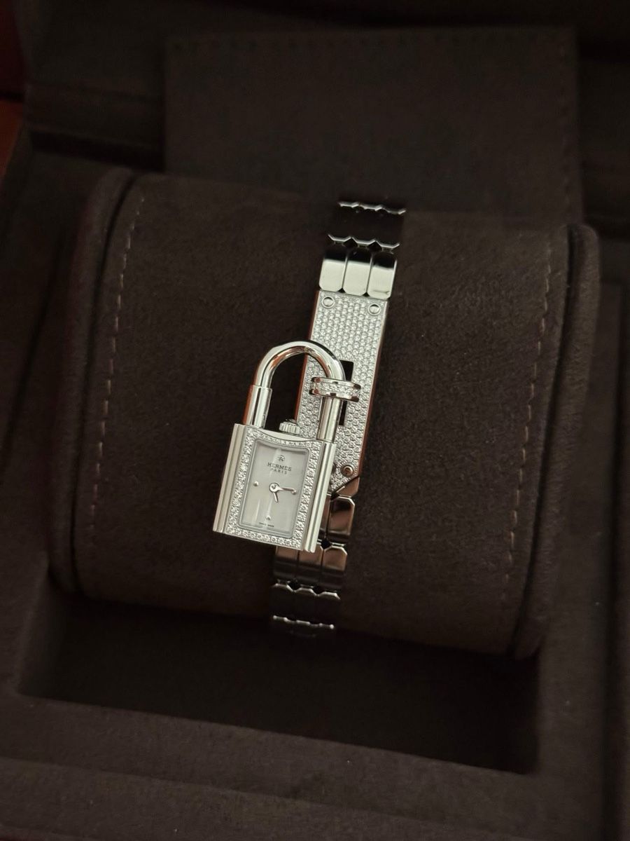 Hermès Orologi: Hermes Kelly watch mini model 16 mm – Nuovo e nell'imballaggio originale da Kilchberg ZH venduto da cruella
