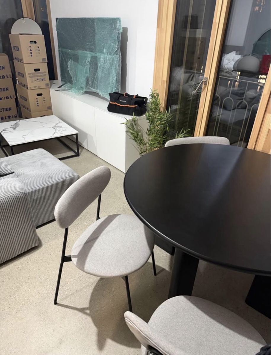 Tische: Table et chaises excellent état – Neu (gemäss Beschreibung) aus Crissier von ara_wr6m 3