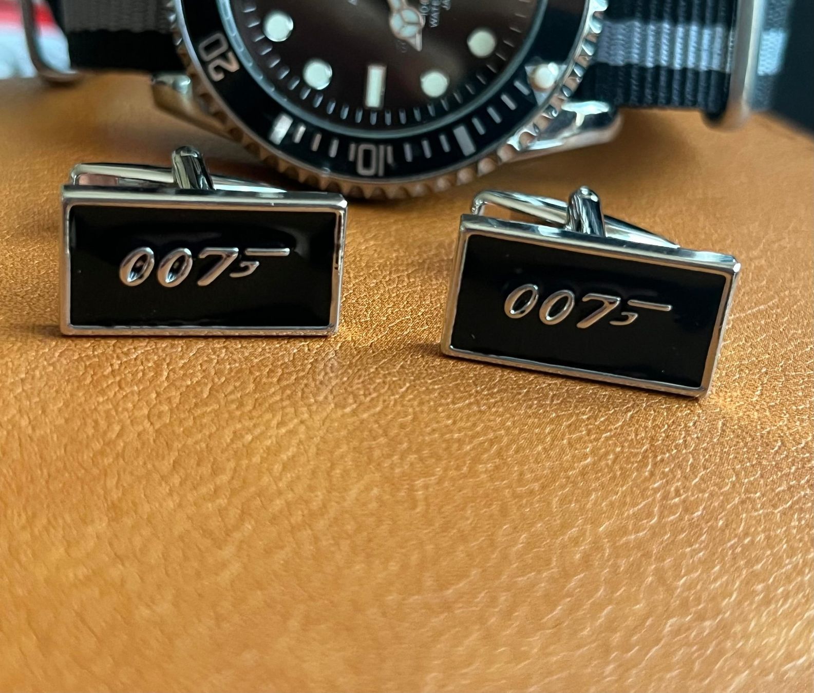 Gemelli: 007 James Bond Manschettenknöpfe – Nuovo (secondo la descrizione) da Zürich venduto da GentsStuff 3