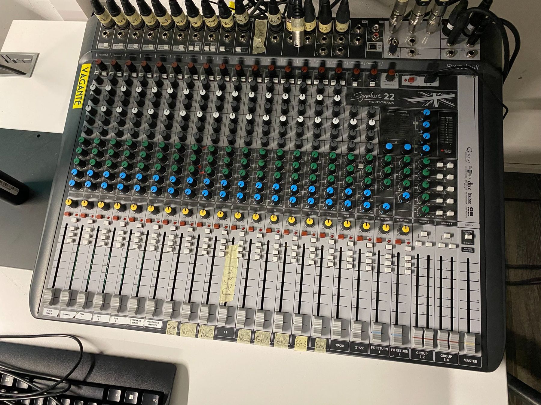 Soundcraft Console di mixaggio: Soundcraft Signature 22 – Usato da Burgdorf venduto da Oester97 1