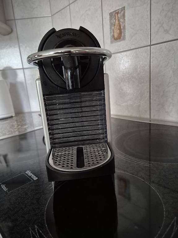 Macchine per caffè & Macchine per espresso: Nespresso Kaffeemaschine – Usato da Grosswangen venduto da patrick2991