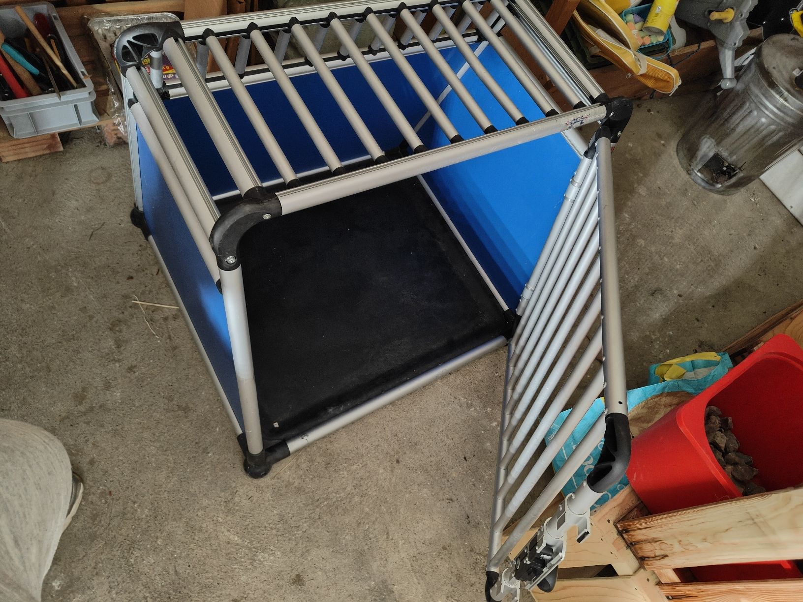 Cages, transport & sécurité: Hundebox – D'occasion à Ostermundigen par Fipsi88