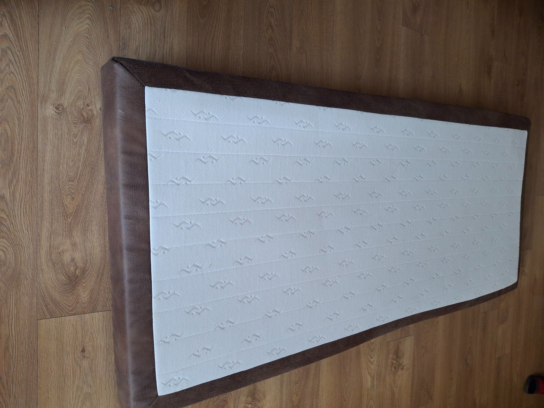 Materassi: Gratis Matratze, Zwei 90x200cm – Usato da Rheinfelden venduto da Bah-Sam 1