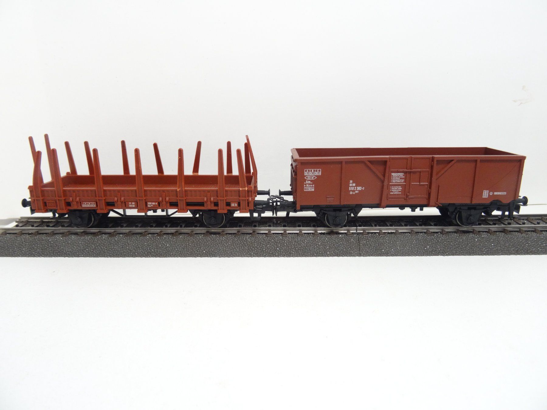 Märklin Modellini di ferrovie: 2 Märklin H0 Güterwagen – Nuovo (secondo la descrizione) da Hochdorf venduto da Teger02 3