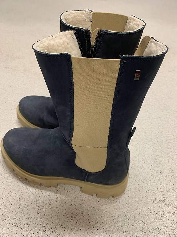 Scarpe da donna: Winterstiefel Gr. 38, gefüttert – Usato da Adliswil venduto da sneubert