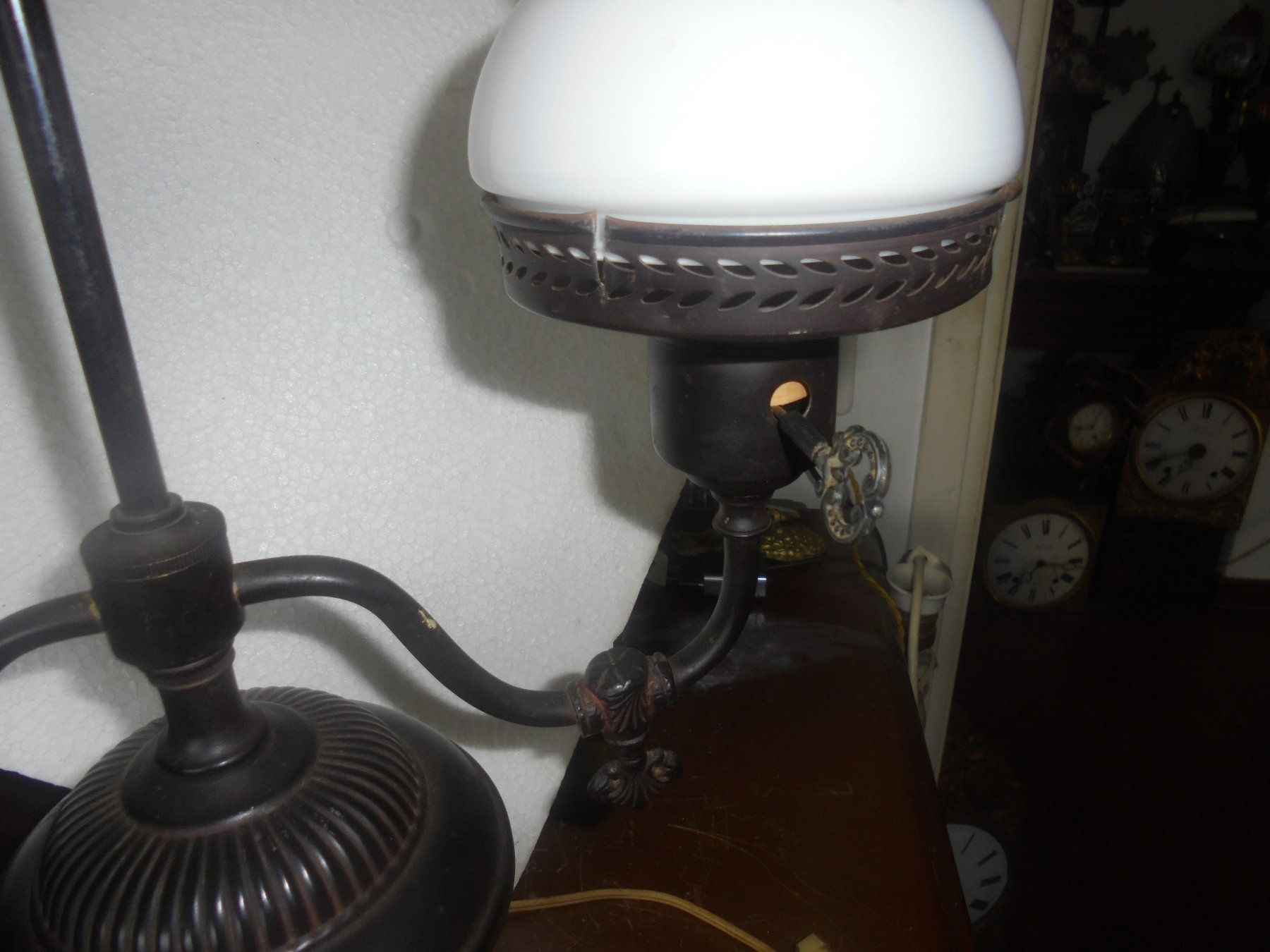 Lampade: Antike Tischlampe – Usato da Camorino venduto da Hunpete 3