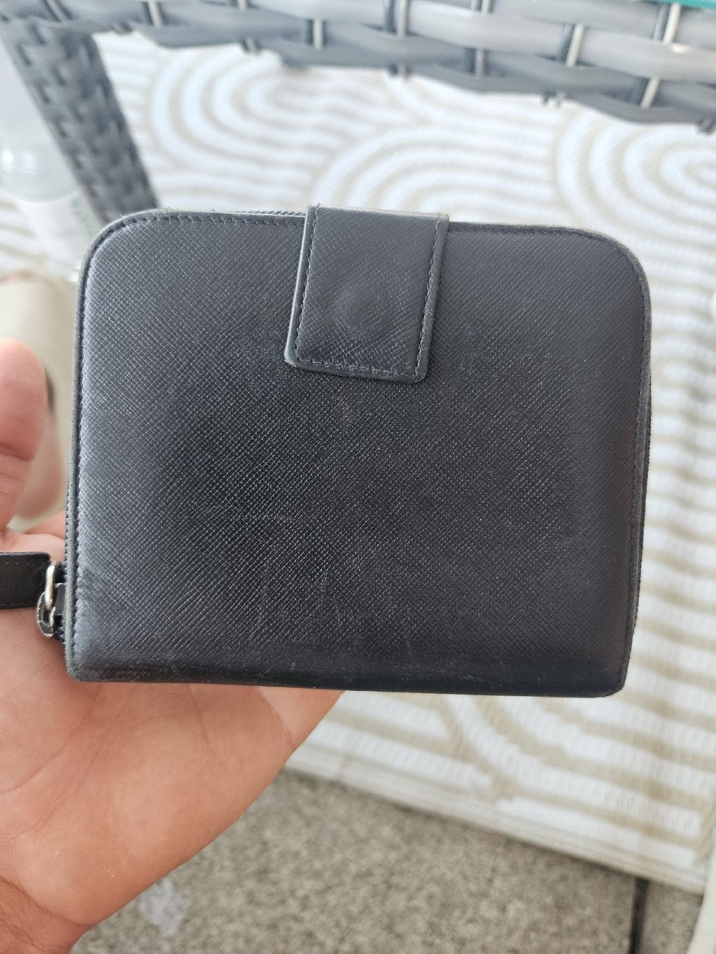 Prada Portafogli: Prada Milano Zip Wallet  – Usato da Rickenbach b. Wil venduto da nic_8ljr 1