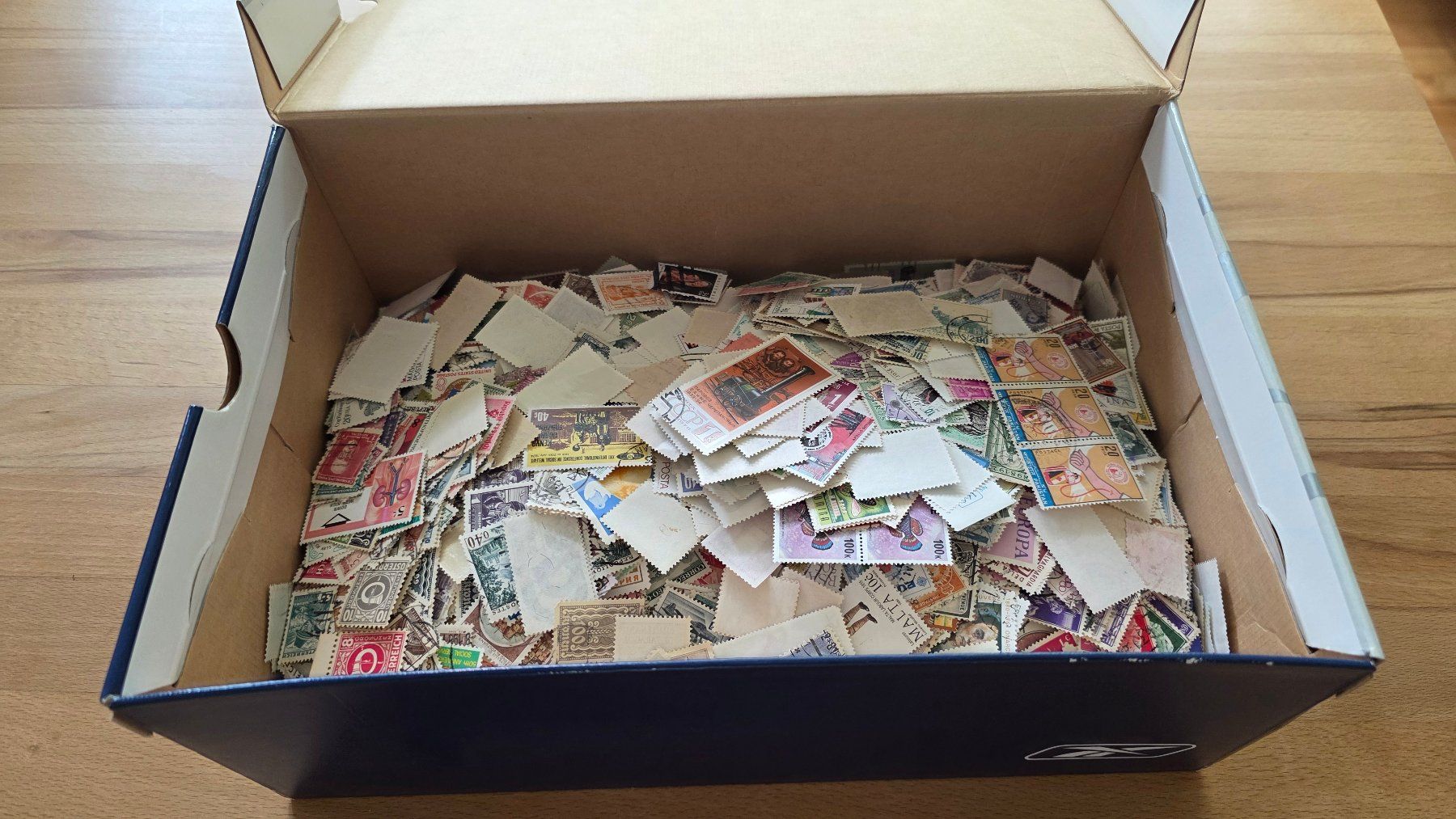 Tous les timbres: Briefmarken aus aller Welt – D'occasion à Wettswil par Schnuebe 5