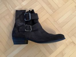 Stiefelette