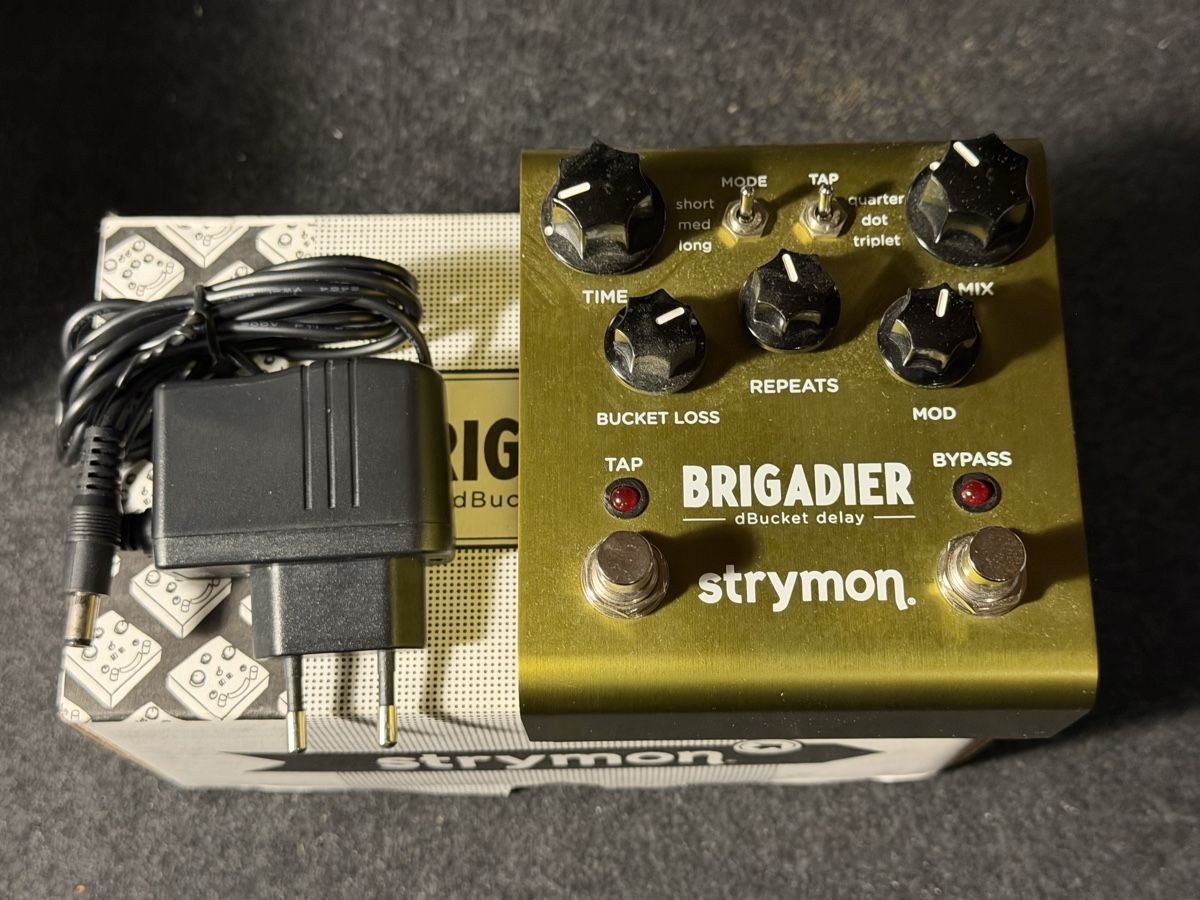Strymon Instruments de musique: Strymon Brigadier dBucket Delay – D'occasion à fey par Caductilometre