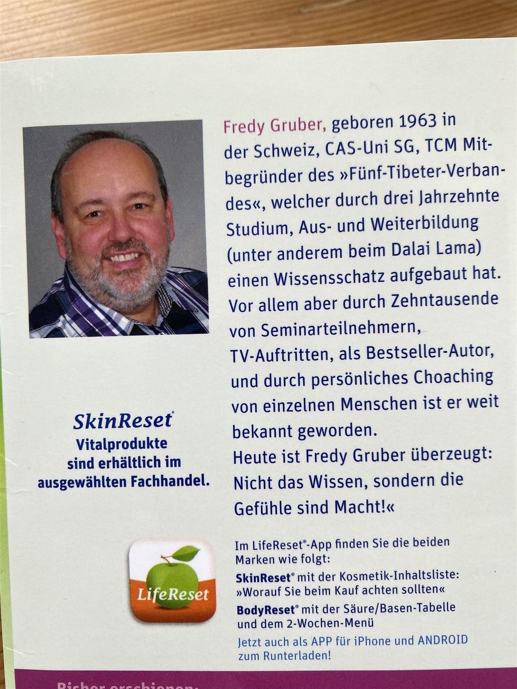 Bücher: Buch: Skin Reset/ Das Schönheitsprogram – Gebraucht aus St.Gallen von kingsamas 3