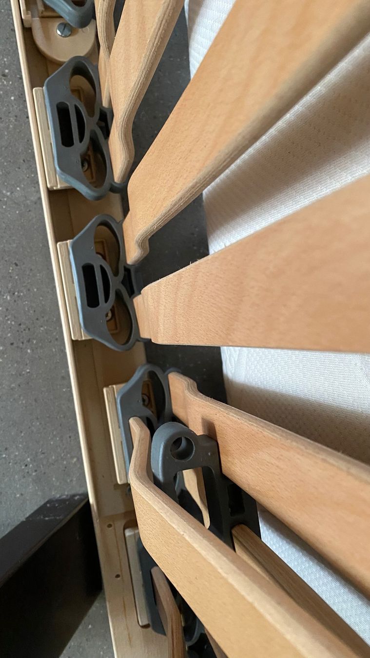 Letti: Einzelbett & ergonomischen Lattenrost & Schublade & Matratze – Usato da Sissach venduto da schallhaus 4