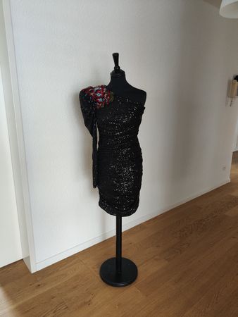 Kleid schwarz Pailletten One-Shoulder gerafft neuwertig