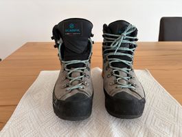 Bergschuhe Scarpa Grösse 39