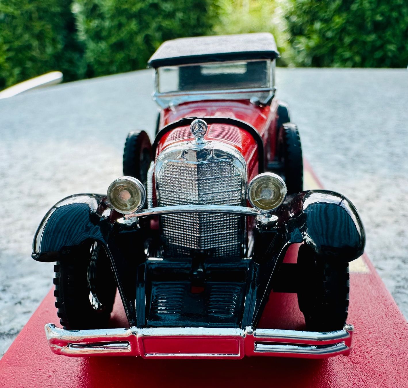 Mercedes-Benz Modellini d'auto: Modellauto Mercedes SS 1928, 1:43, rot – Usato da Wallbach venduto da paxnic 5