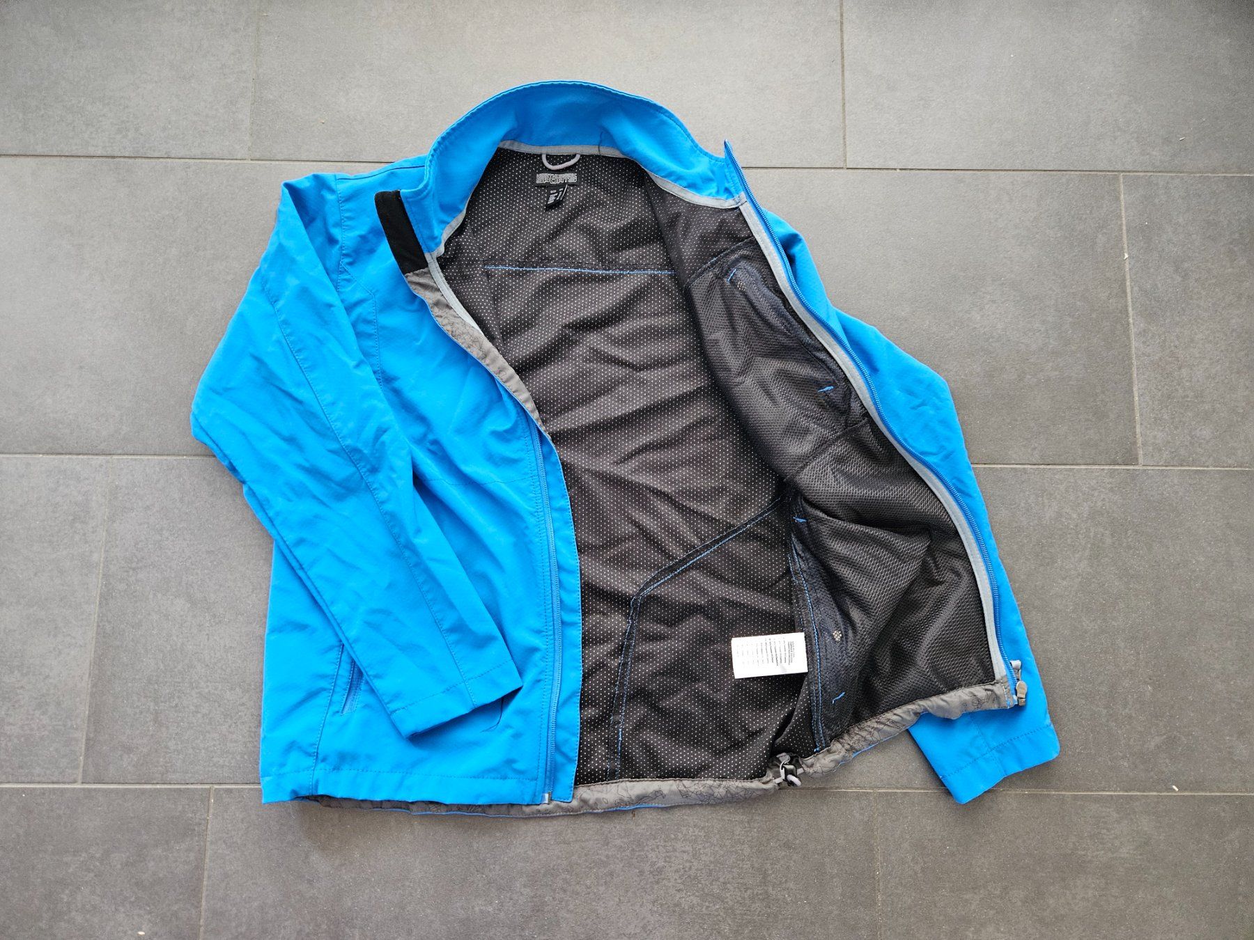 Giacche: Windjacke – Usato da Boswil venduto da Goorlie 1