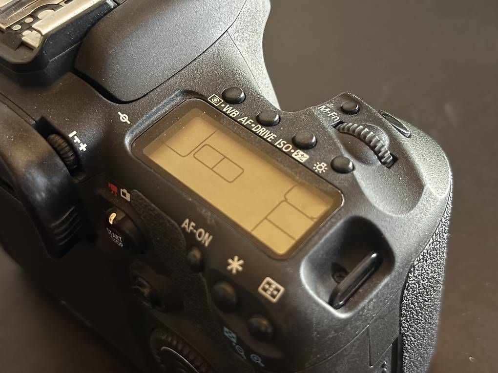 Canon Kamera: Canon EOS 7D + Batteriegriff – Gebraucht aus Eriswil von HarryRanquist 2