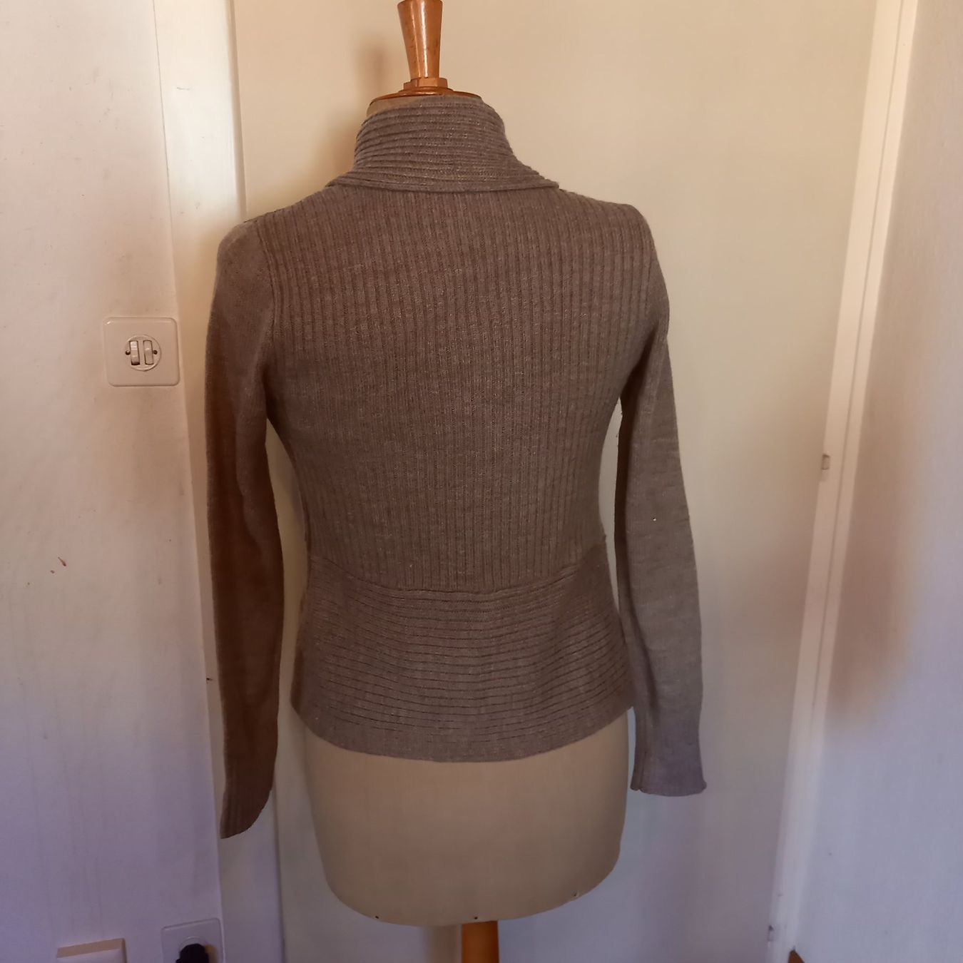 H&M Gilet & Giacche senza maniche: Jaquette – Usato da Genève venduto da fle_pp9n 3