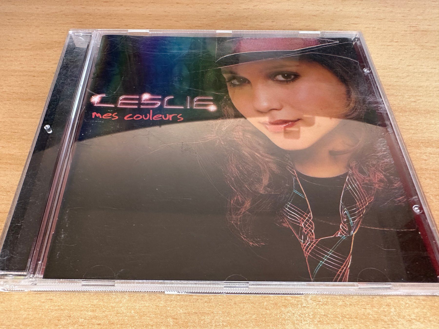 CD: Leslie – Mes Couleurs – Usato da Rikon im Tösstal venduto da Alpenmutz