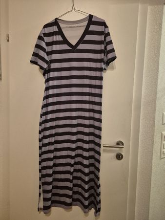 Super bequemes Sommerkleid für jede Gelegenheit ! Gr. 42/44