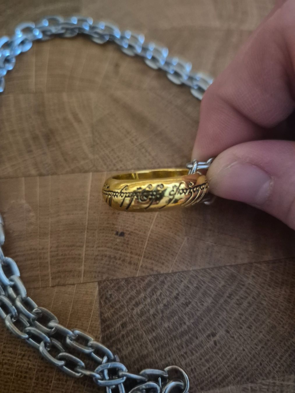Anelli: Der Herr der Ringe - Replica – Usato da Holderbank AG venduto da Ohngesichtli 2