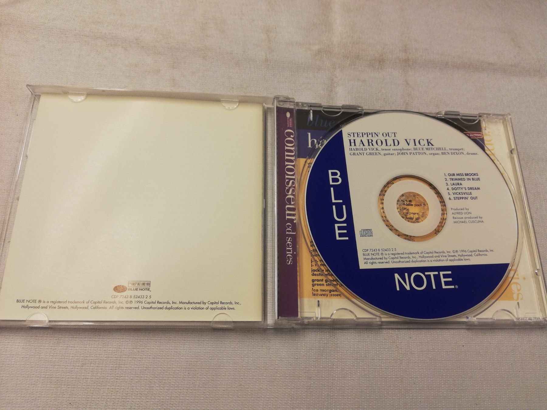 CD: HAROLD VICK - STEPPIN' OUT (BLUE NOTE) – Usato da Bern venduto da Vinylsound.ch 2