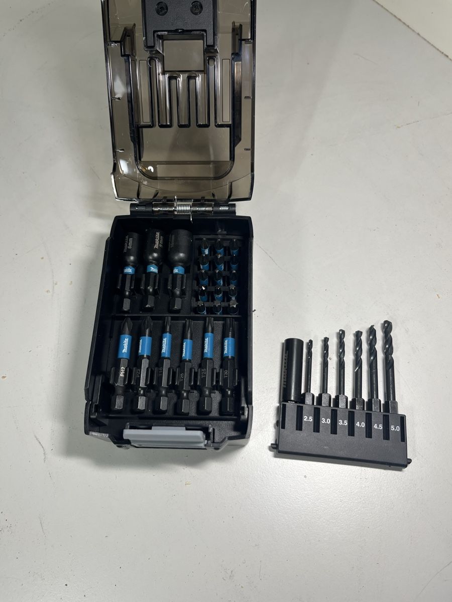 Makita Tutti gli attrezzi: Boite embouts et mèches makita – Nuovo e nell'imballaggio originale da Chalais venduto da jje_f975 2