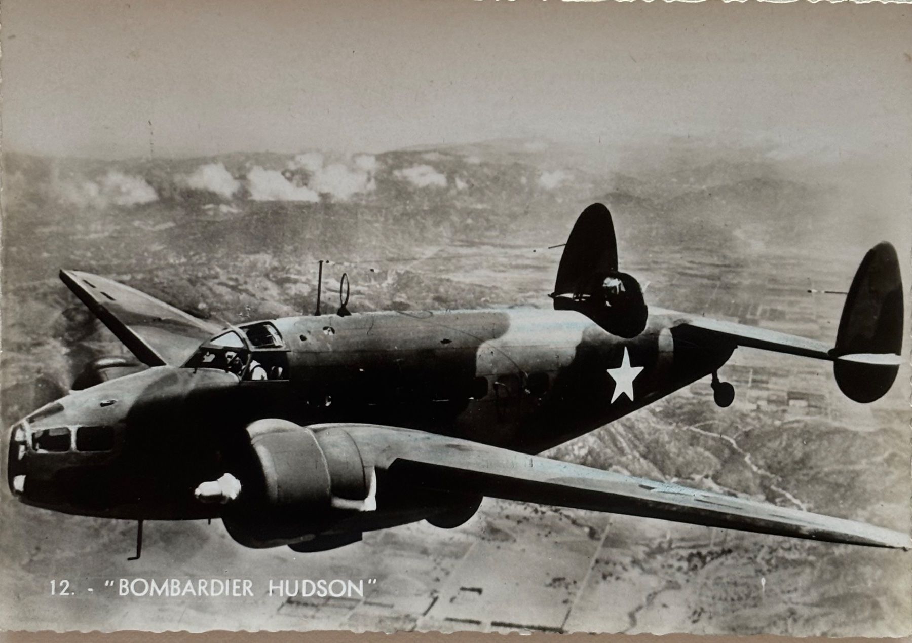 Cartoline postali: Kriegsflugzeug Bombardier Hudson Lockheed, USA – Usato da Frauenfeld venduto da Merk52