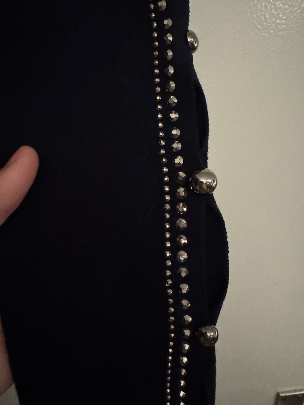 Maglioni & Felpe: Damenpullover mit Glitzersteinen Gr. S / M – Nuovo (secondo la descrizione) da Künten venduto da bel_6wn2 2