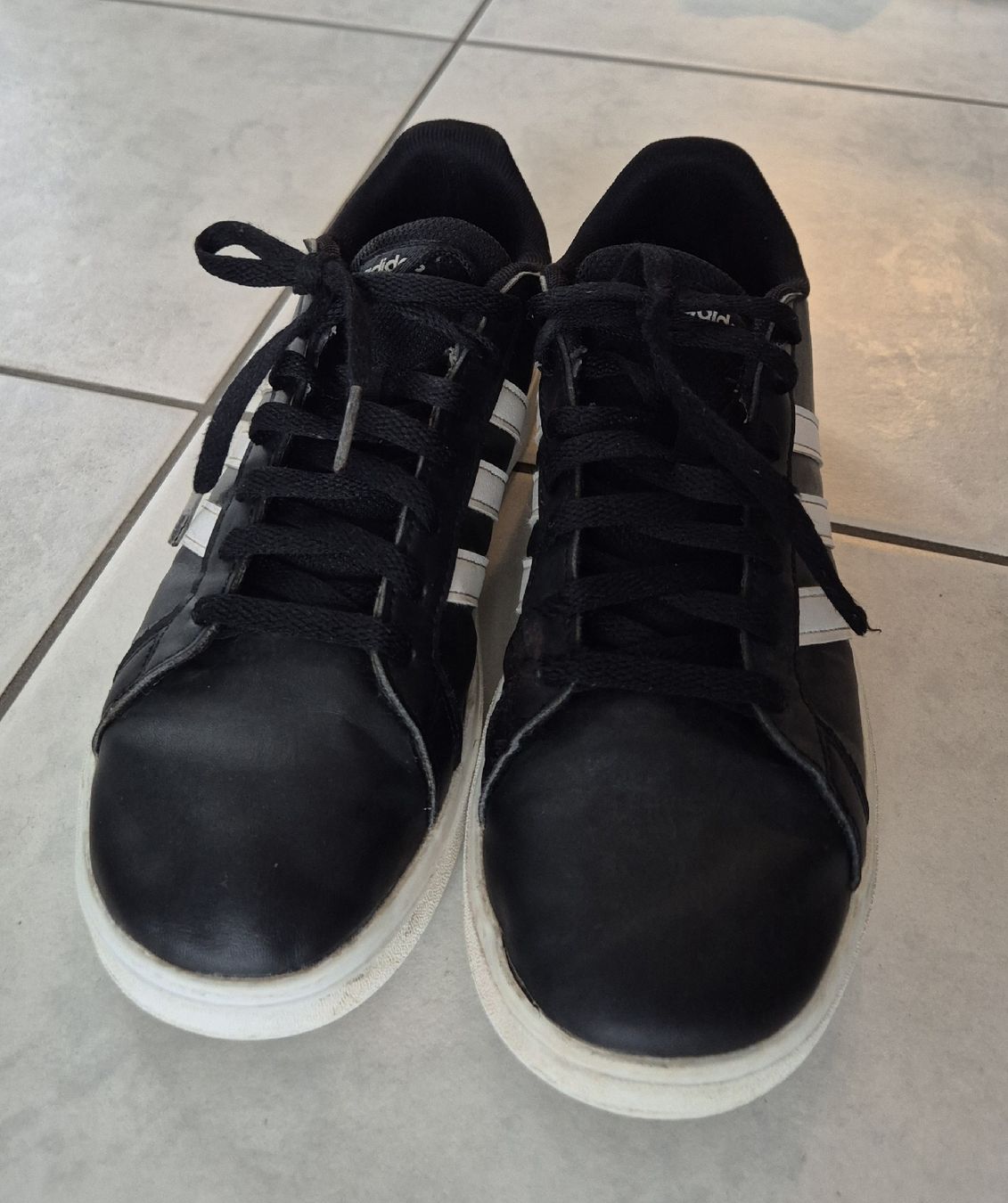 Adidas Herrenschuhe: Sneaker, Adidas, Gr. 39 1/3 – Gebraucht aus Belp von nibeas 1